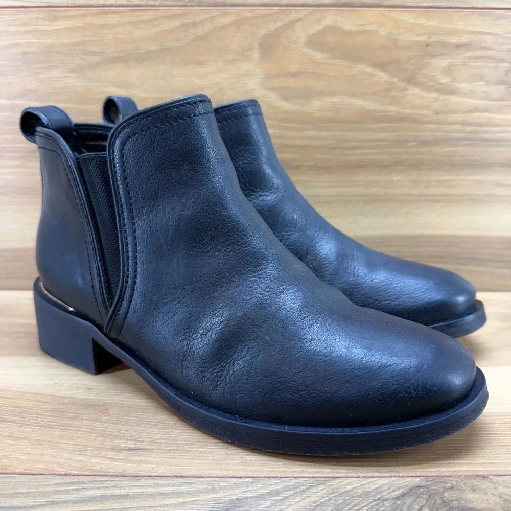 Tory Burch Chelsea Boot Womens 6 M Black Leather Stacked Heel Modern Casual